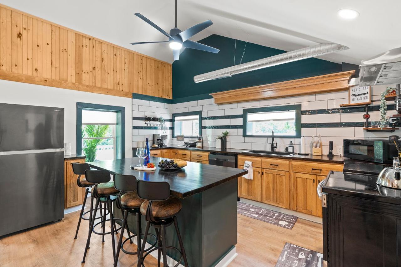 The Modern Forge Ny, Honeoye Lake Exterior photo